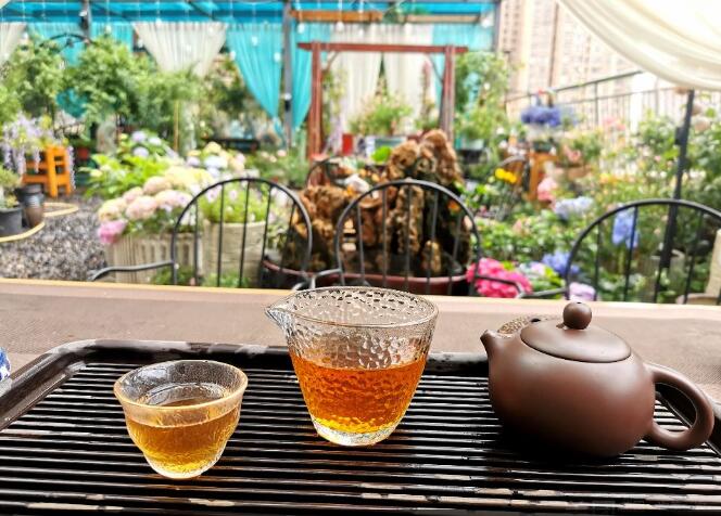 贵州花语茶居